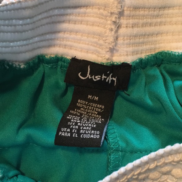 shorts - Picture 3 of 3